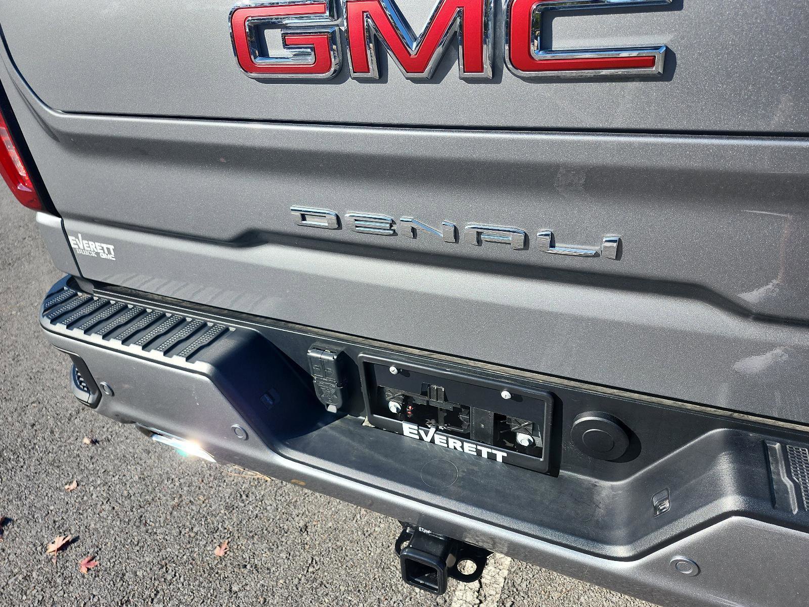 Certified 2024 GMC Sierra 1500 Denali image 4