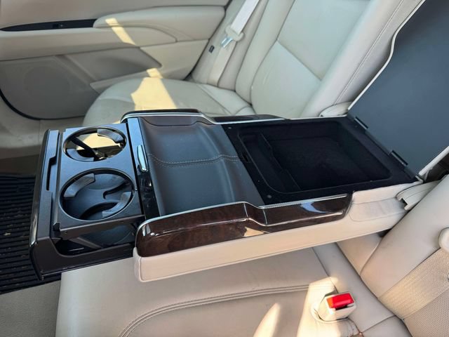 Used 2015 Cadillac XTS Premium w/ Driver Assist Package AWD/4WD image 16