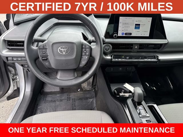 Used 2024 Toyota Prius LE FWD image 17