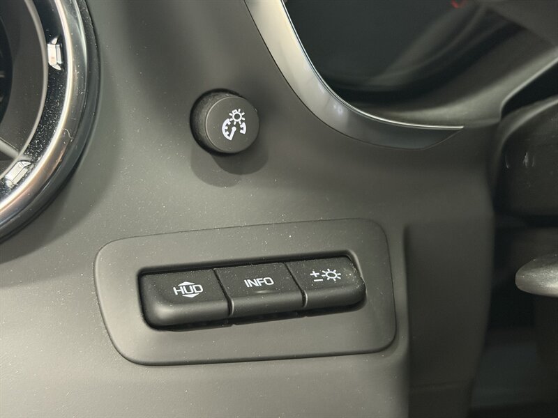 Used 2024 Chevrolet Camaro SS RWD image 13
