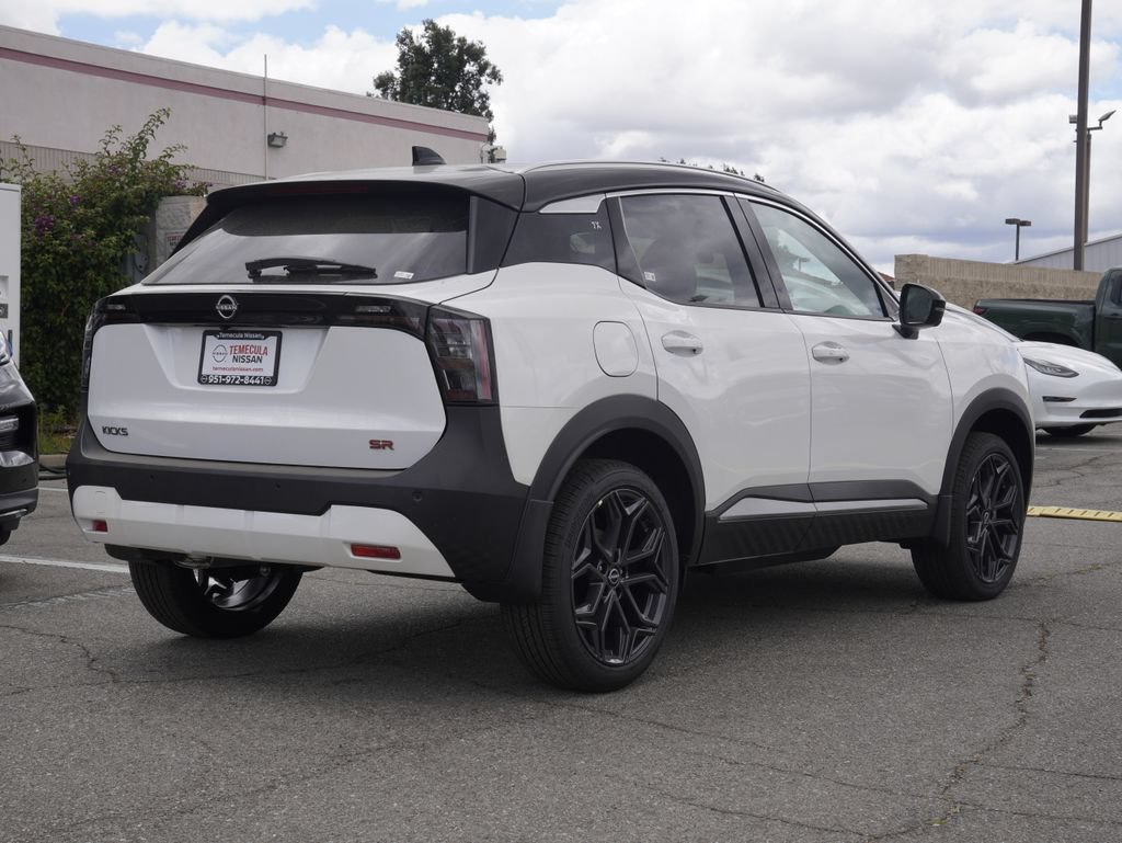 New 2026 Nissan Kicks SR FWD image 4