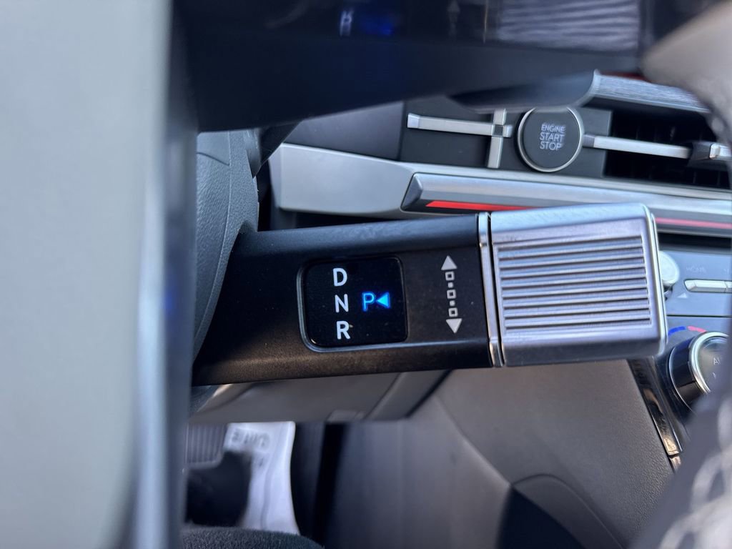 Used 2025 Hyundai Santa Fe Calligraphy image 23