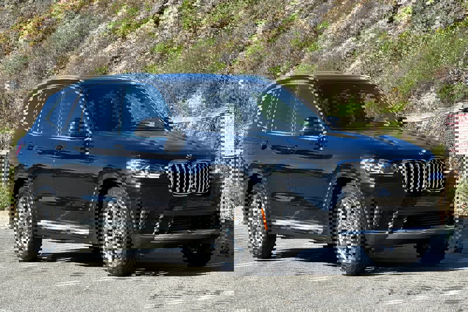 Used 2023 BMW X3 sDrive30i w/ Premium Package image 6