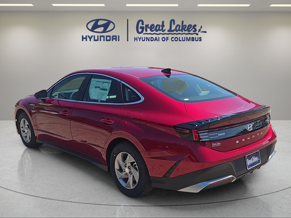 New 2026 Hyundai Sonata SE FWD image 3