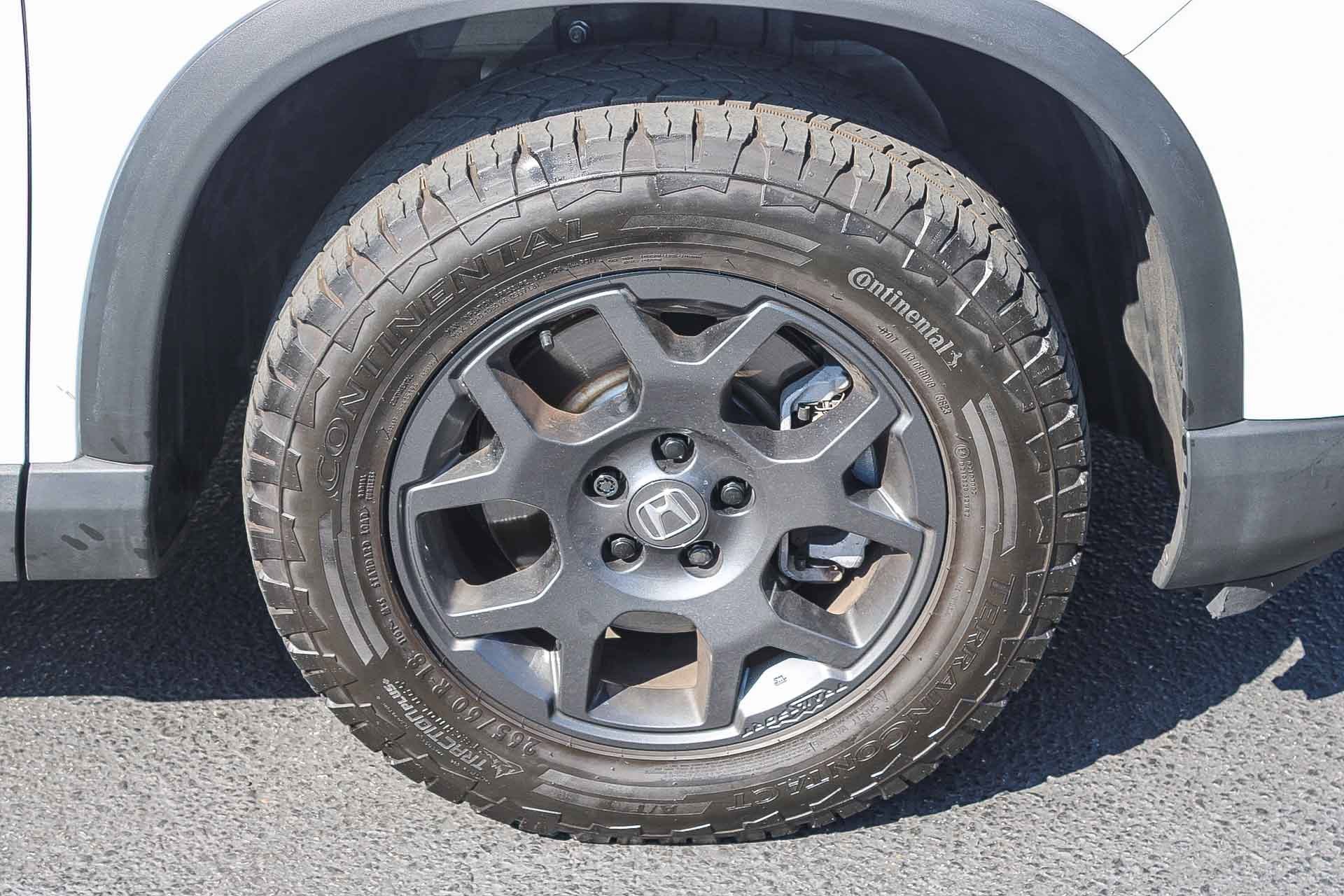 Used 2024 Honda Pilot TrailSport image 11