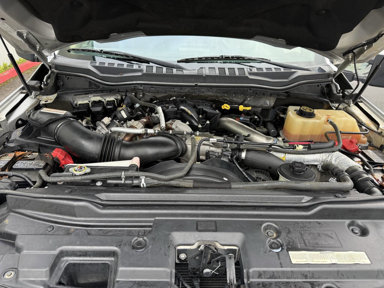 Used 2017 Ford F350 Lariat w/ Lariat Value Package image 27