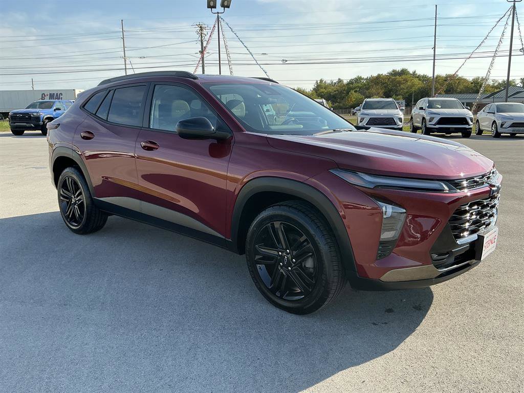 Used 2024 Chevrolet Trax ACTIV w/ Sunroof Package
