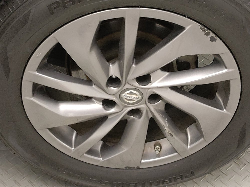 Used 2016 Nissan Rogue SL image 31