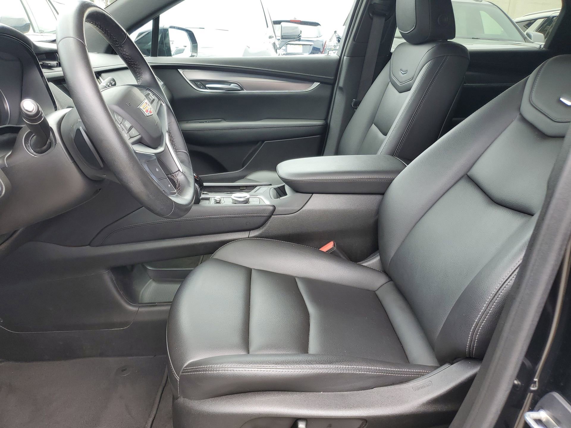 Used 2023 Cadillac XT5 Luxury FWD image 21