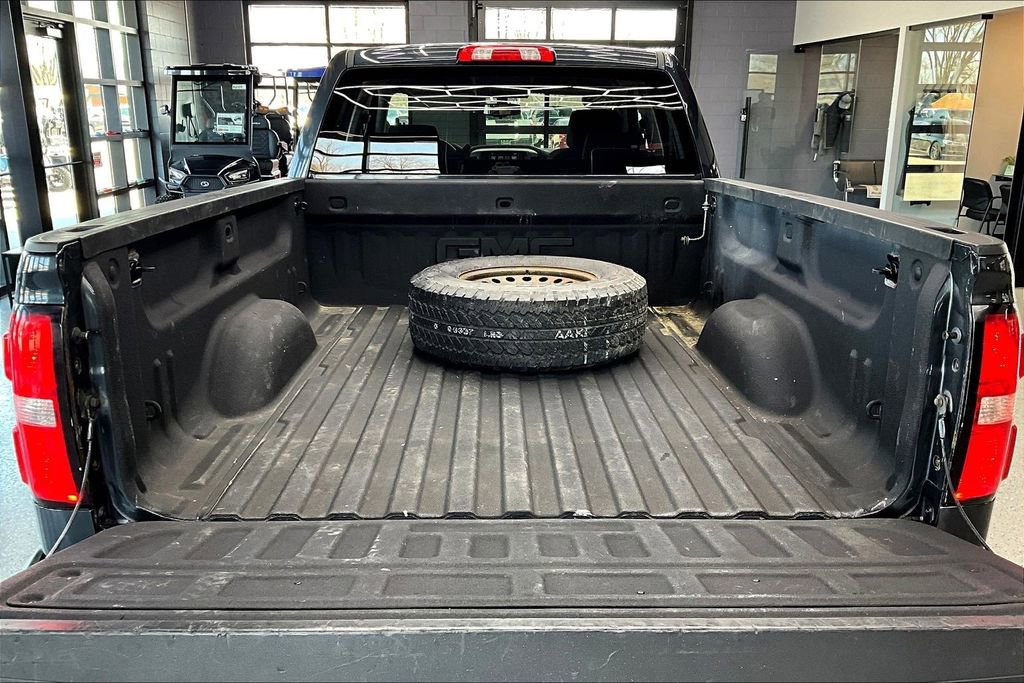 Used 2017 GMC Sierra 1500 SLE AWD/4WD image 22