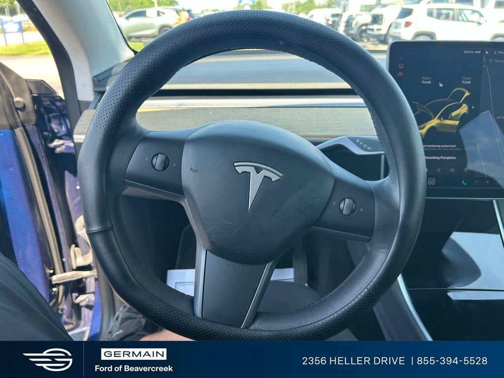 Used 2021 Tesla Model Y Long Range AWD/4WD image 22