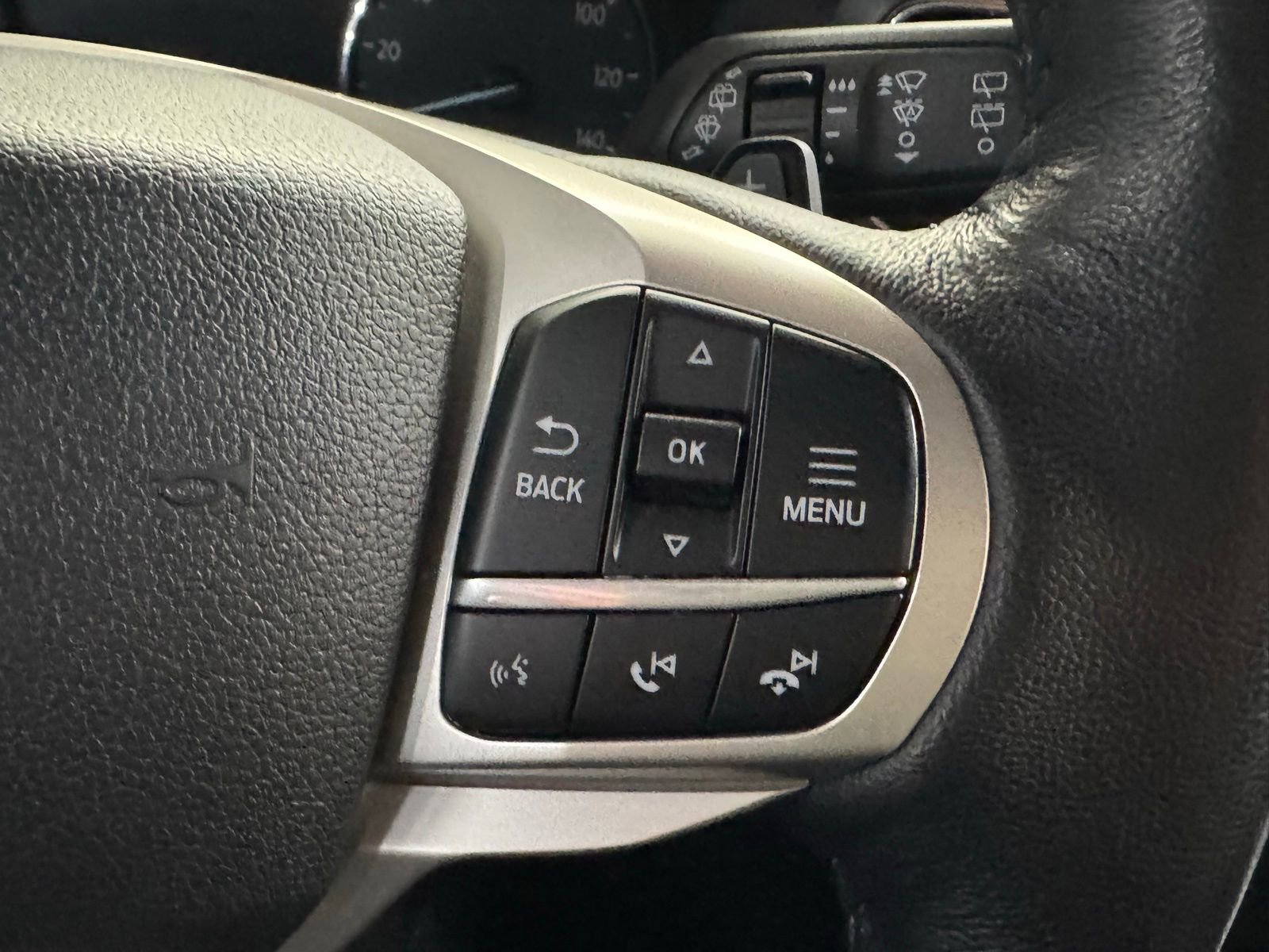 Used 2020 Ford Explorer Limited w/ Equipment Group 310A image 20