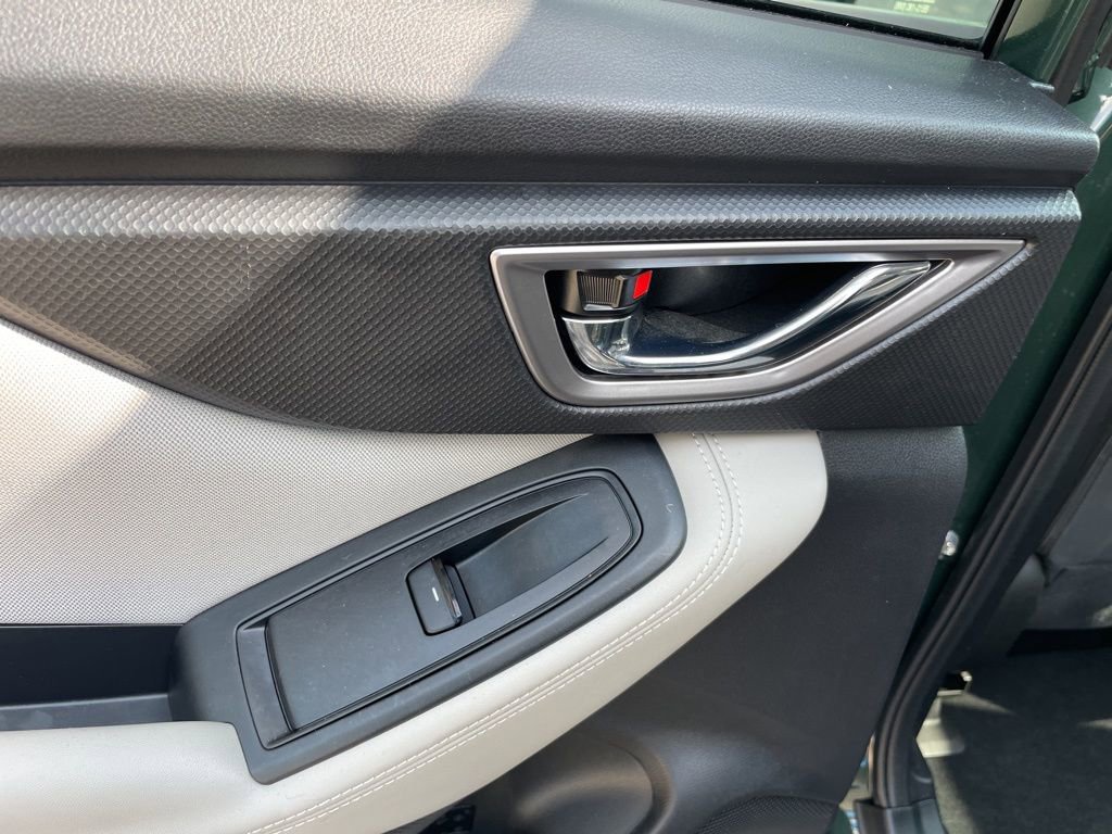 Used 2024 Subaru Forester Premium image 45