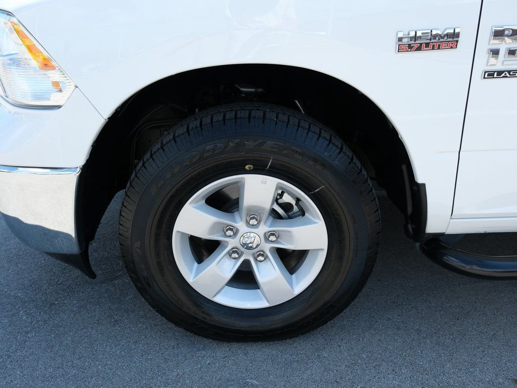 Used 2023 RAM 1500 Classic SLT AWD/4WD image 13
