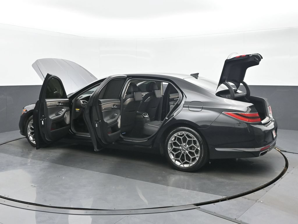 Used 2022 Genesis G90 5.0 Ultimate AWD/4WD image 43