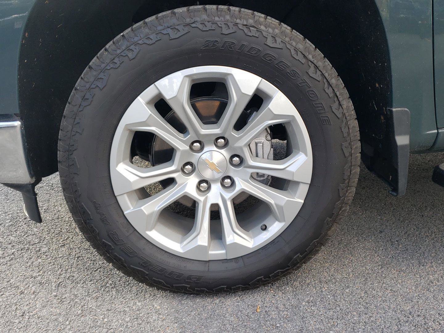 Certified 2025 Chevrolet Silverado 1500 LTZ w/ LTZ Convenience Package II image 9