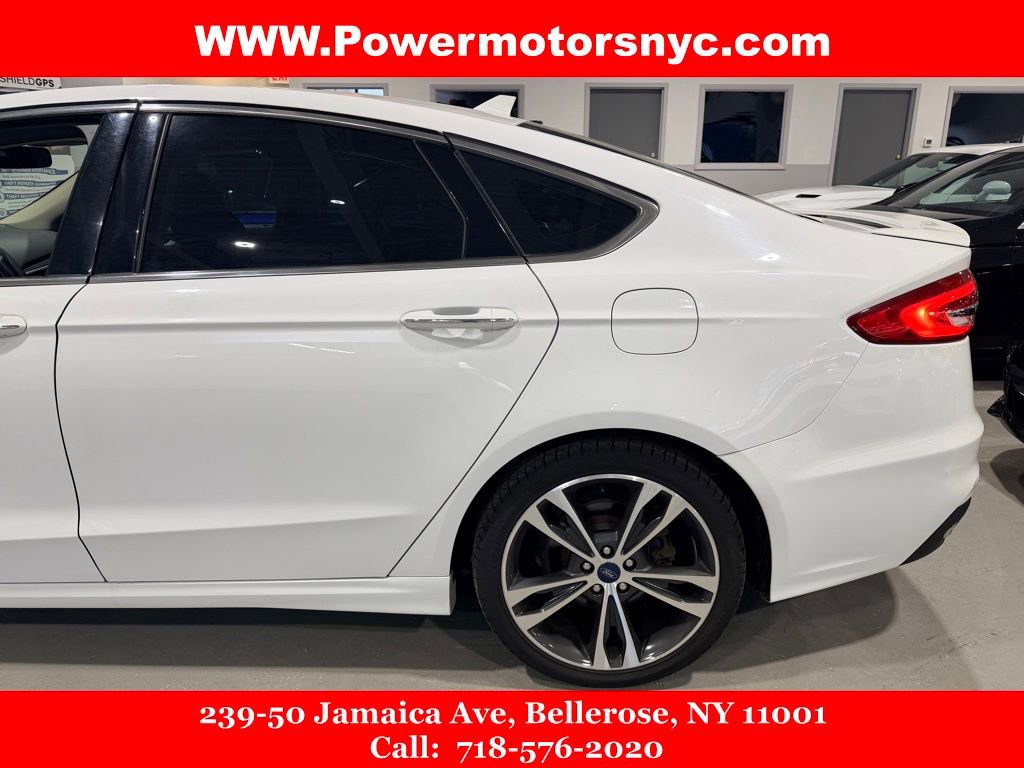 Used 2020 Ford Fusion Titanium image 4