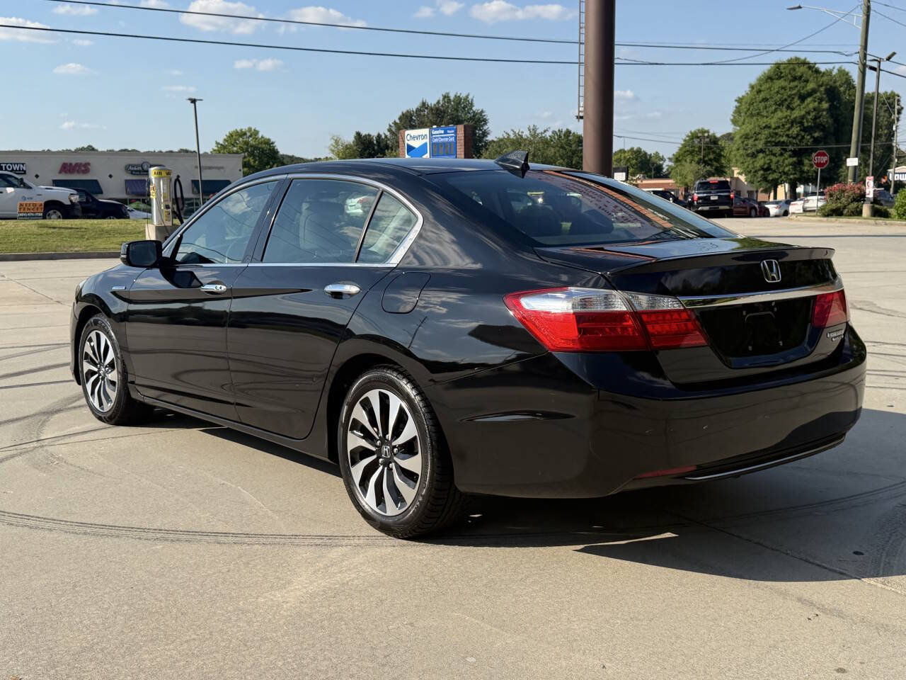 Used 2015 Honda Accord Touring image 25