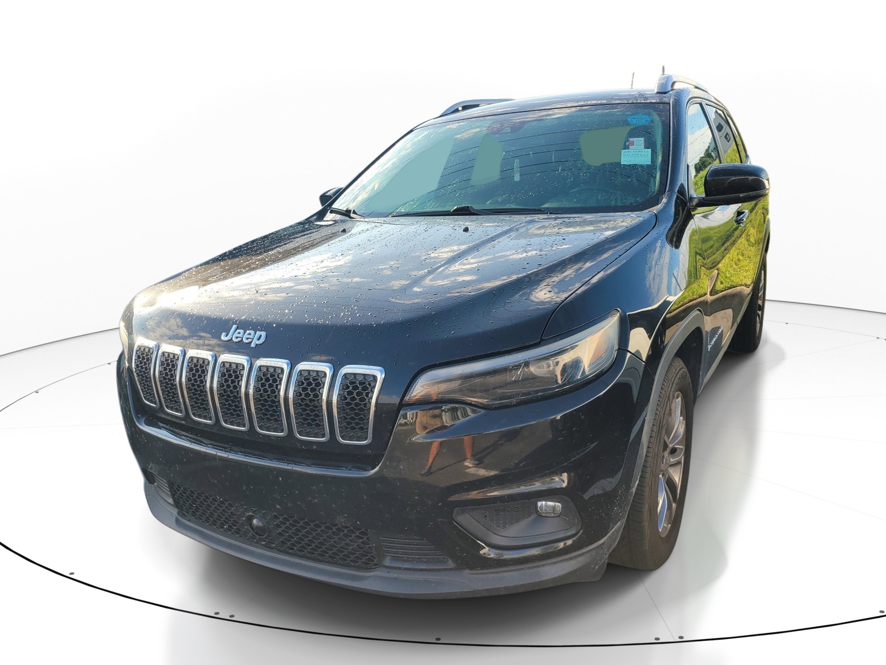 Used 2021 Jeep Cherokee Latitude Lux FWD image 3