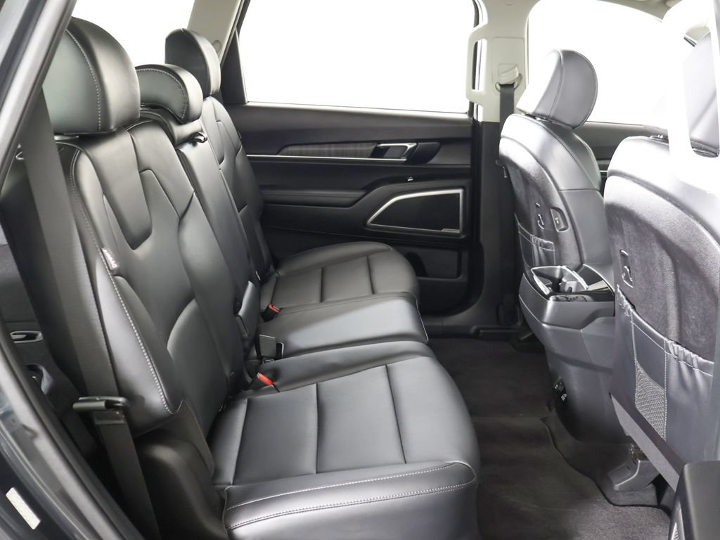 Used 2024 Kia Telluride EX X-Line AWD/4WD image 38