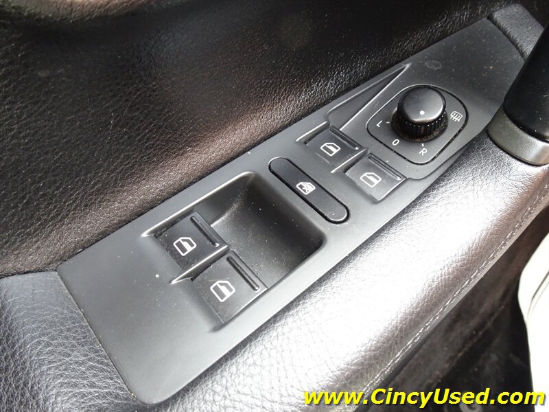 Used 2015 Volkswagen CC Sport FWD image 24