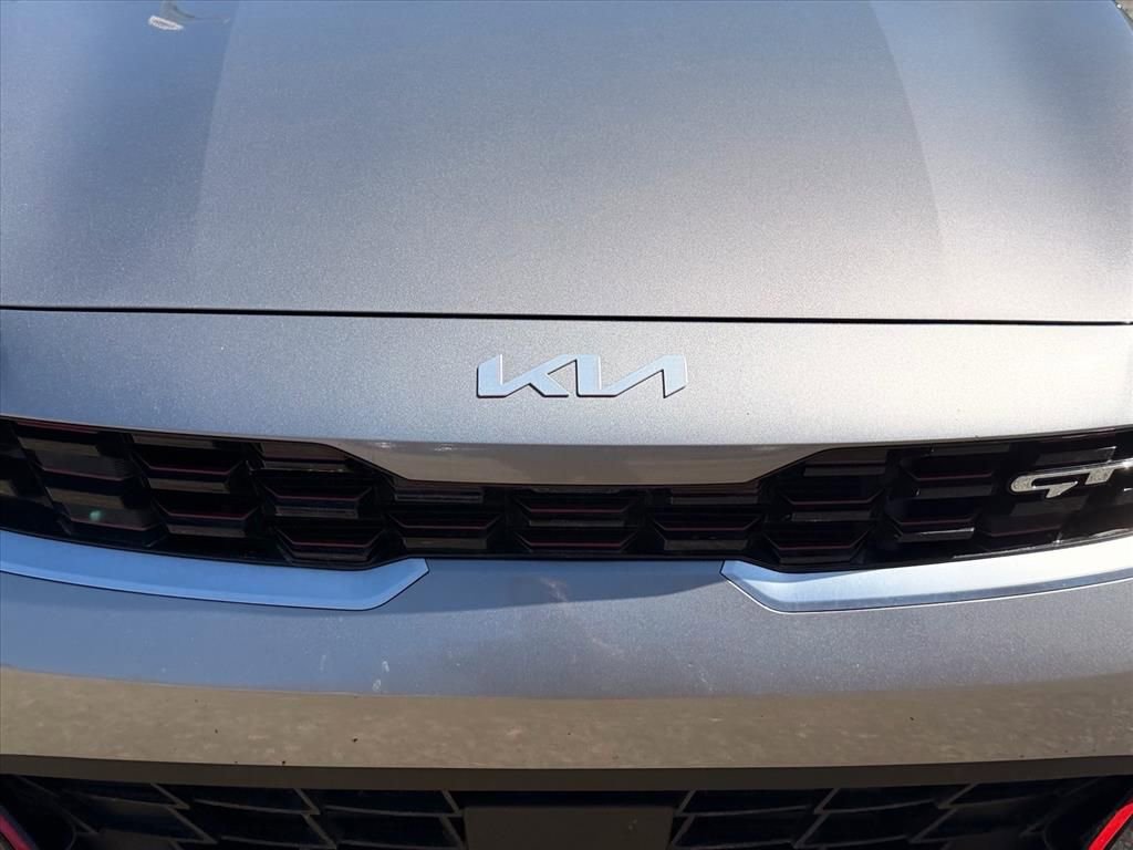 Used 2023 Kia Forte GT w/ GT2 Package image 9