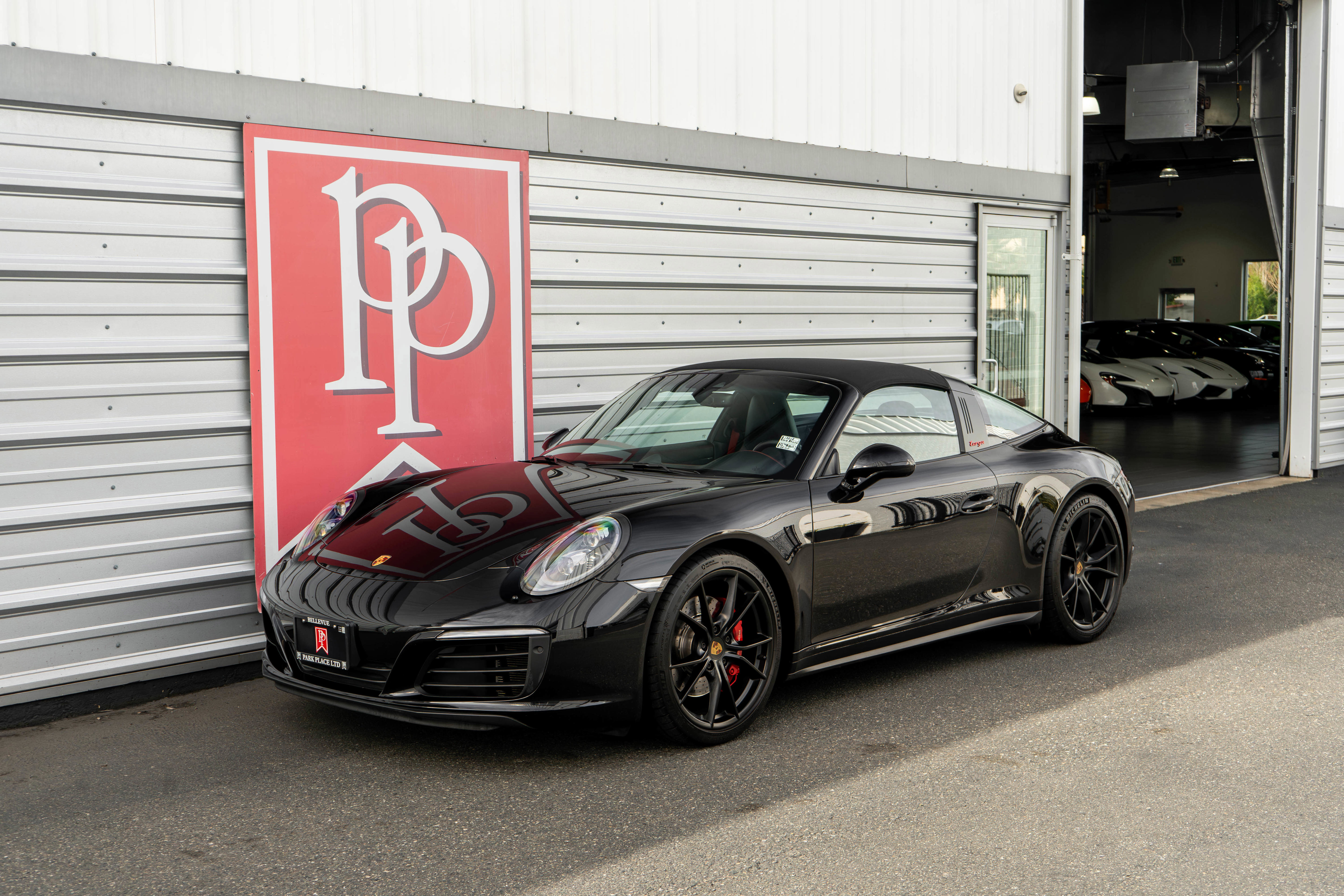 Used 2018 Porsche 911 Targa 4S AWD/4WD image 35