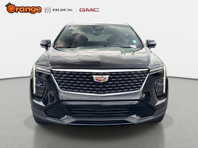 Used 2025 Cadillac XT4 Premium Luxury FWD image 8