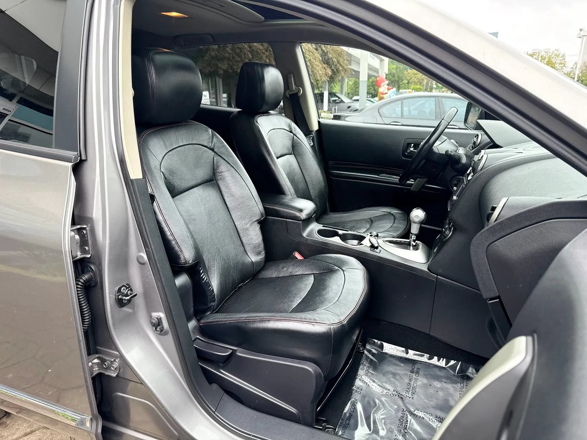 Used 2012 Nissan Rogue SL AWD/4WD image 38