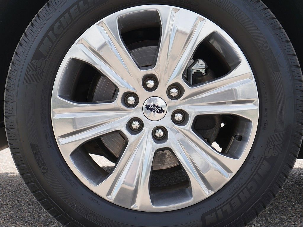 Used 2016 Ford Expedition Platinum AWD/4WD image 75