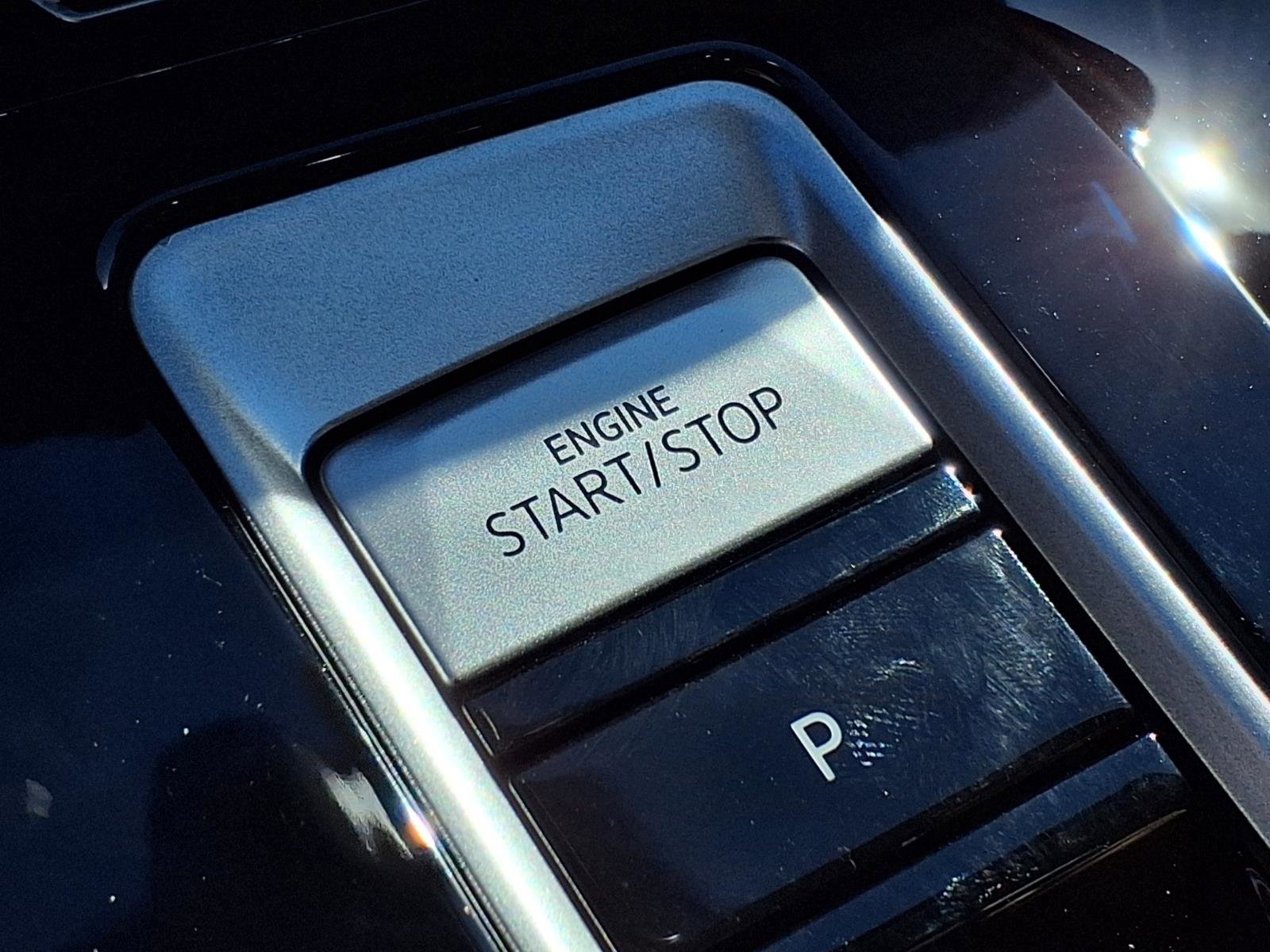 New 2026 Volkswagen Atlas SE image 16