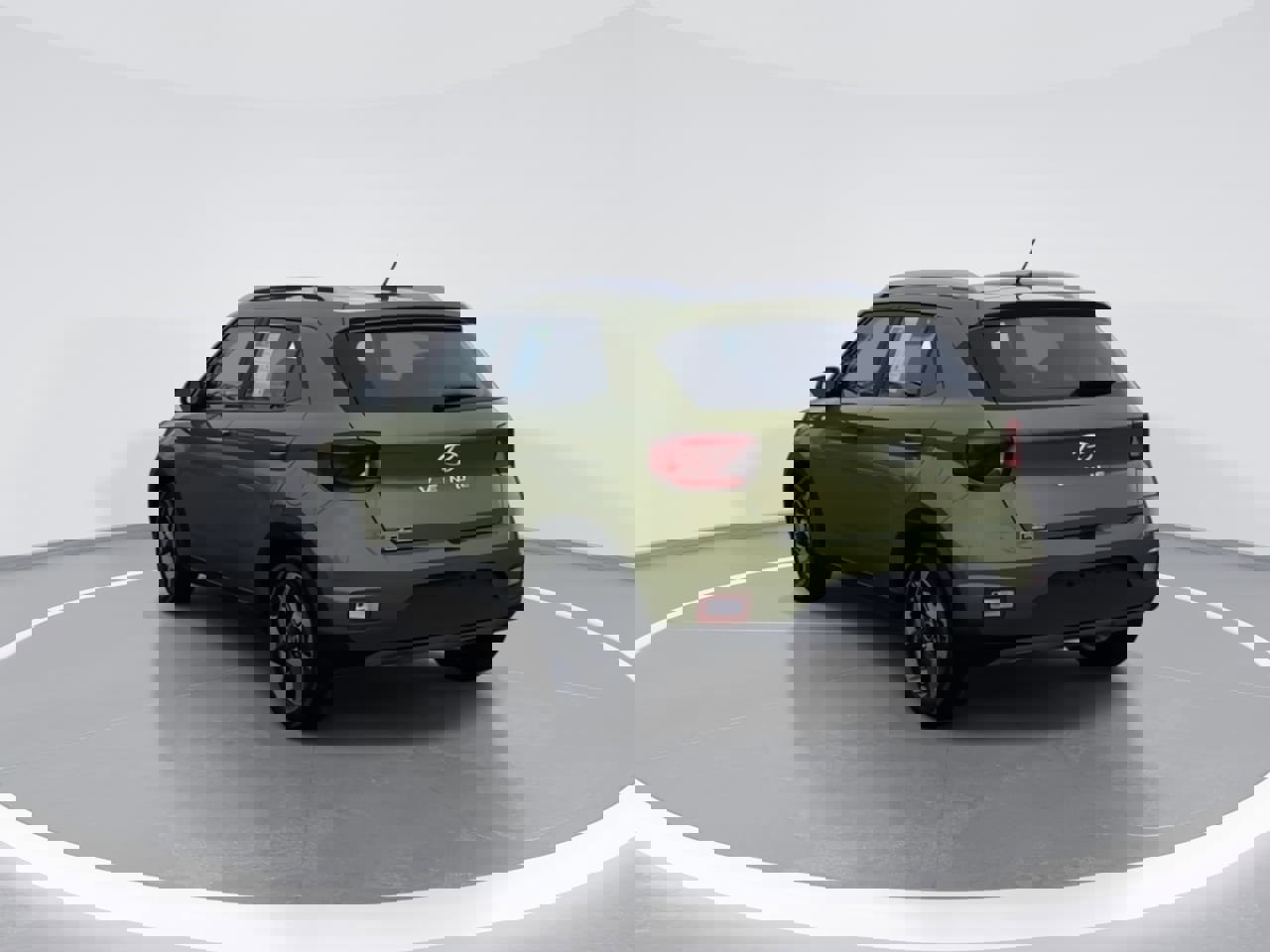 Certified 2024 Hyundai Venue SEL FWD image 5