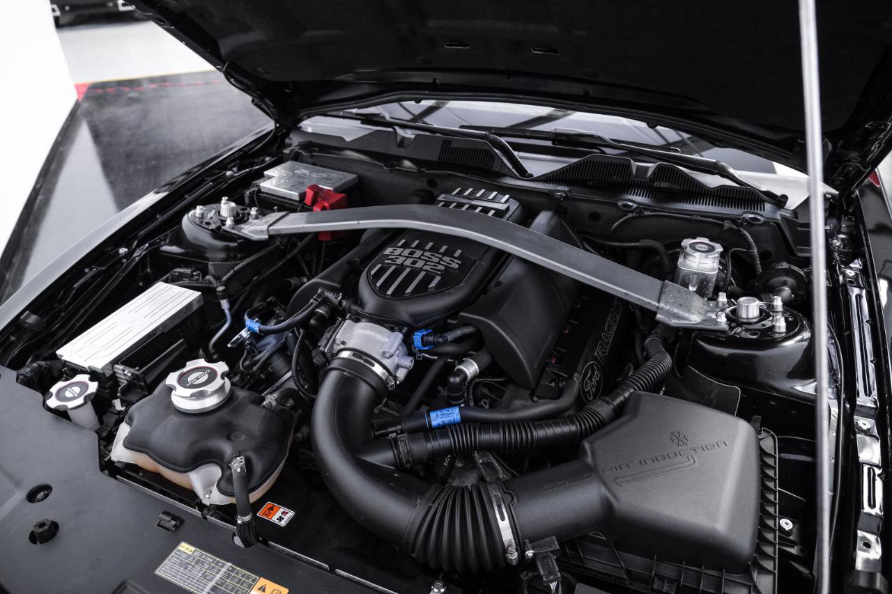 Used 2012 Ford Mustang Boss 302 RWD image 41