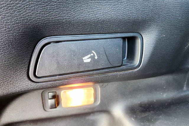 Used 2022 Mitsubishi Outlander ES AWD/4WD image 31