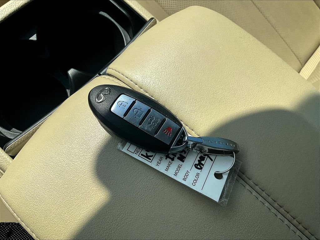 Used 2006 INFINITI M35 w/ (J01) Journey Pkg RWD image 36