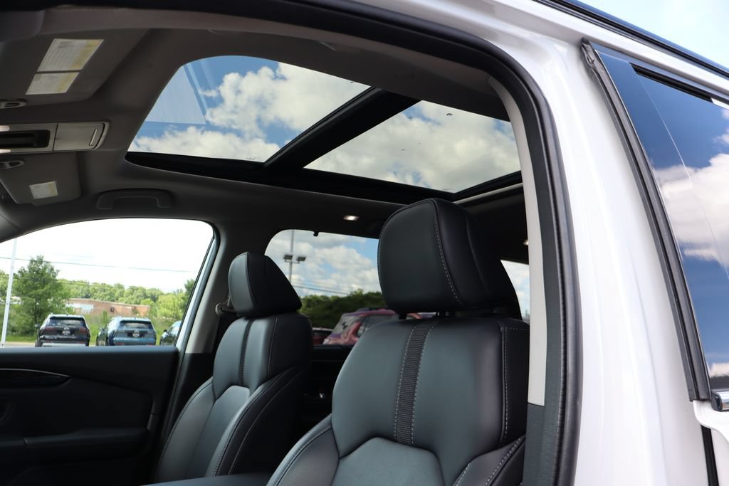 Used 2023 Honda Pilot Touring image 24
