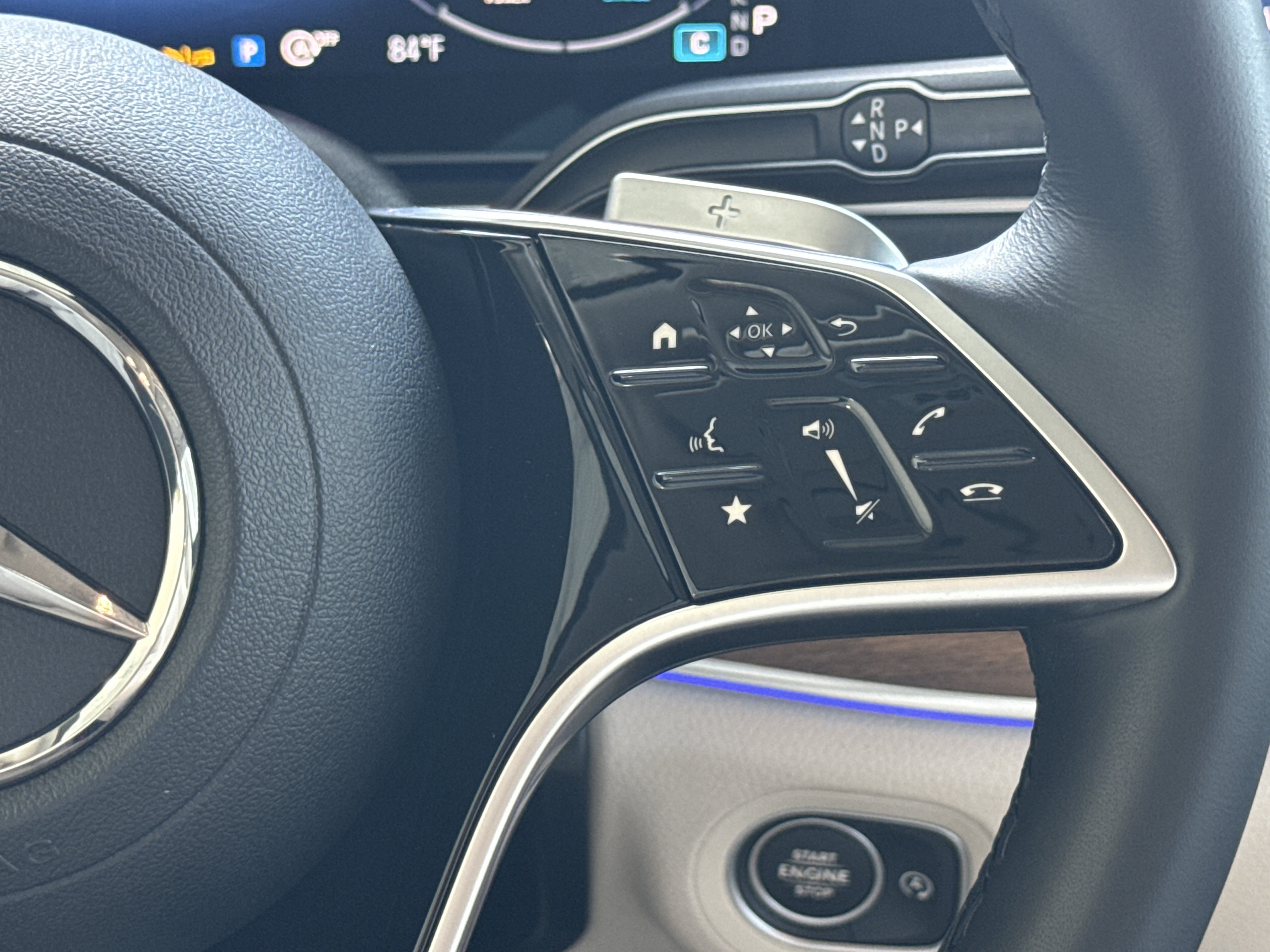 Certified 2025 Mercedes-Benz GLS 450 4MATIC image 39