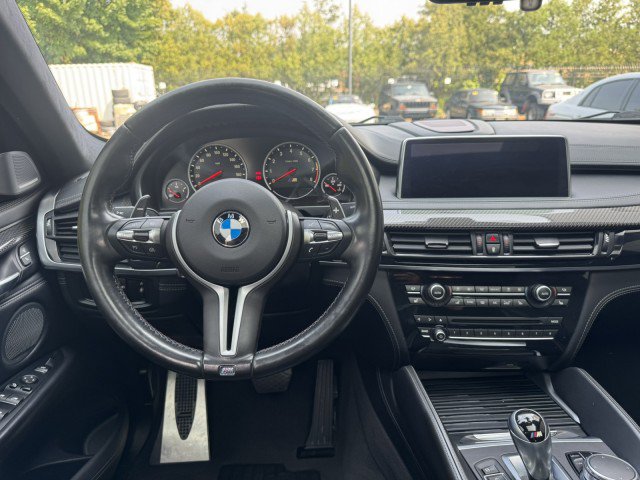 Used 2017 BMW X6 M AWD/4WD image 36