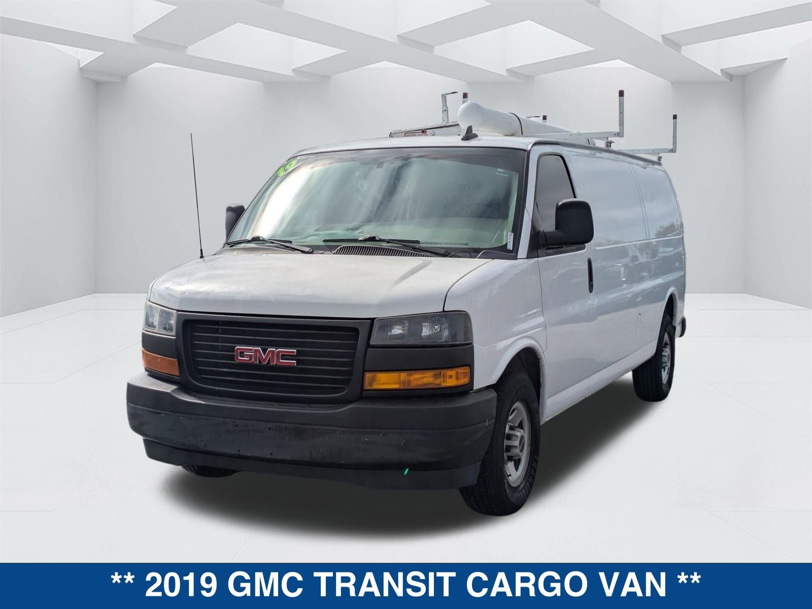 Used 2019 GMC Savana 2500 Extended w/ Communications Package RWD image 7