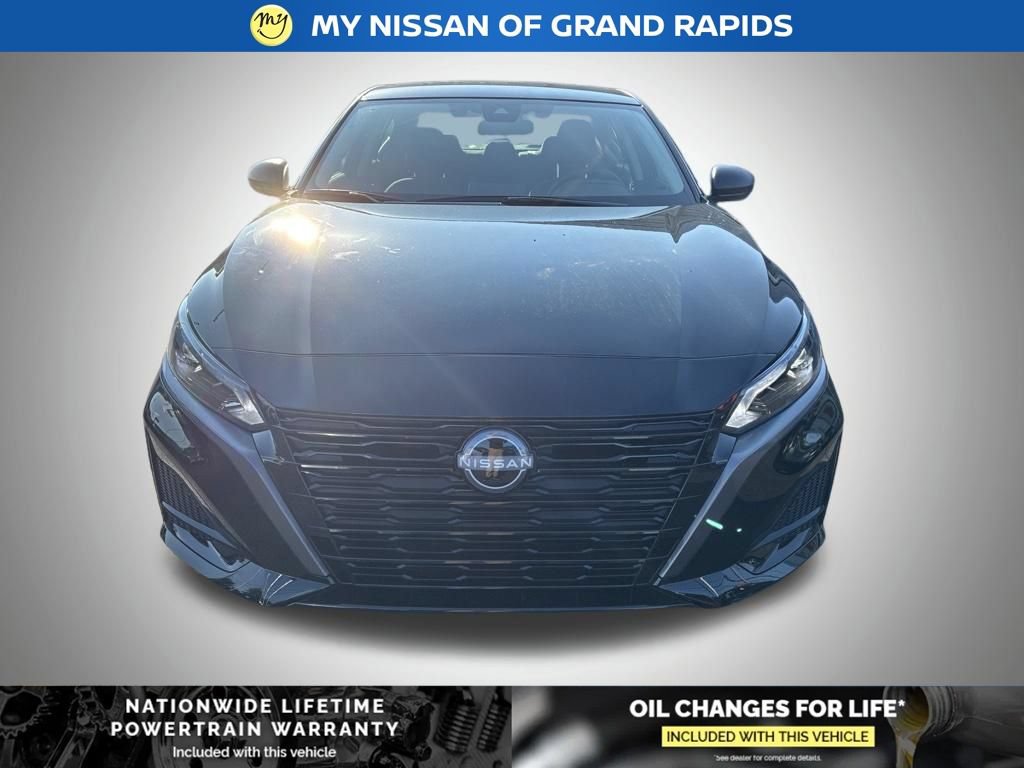 New 2026 Nissan Altima 2.5 SV FWD image 9