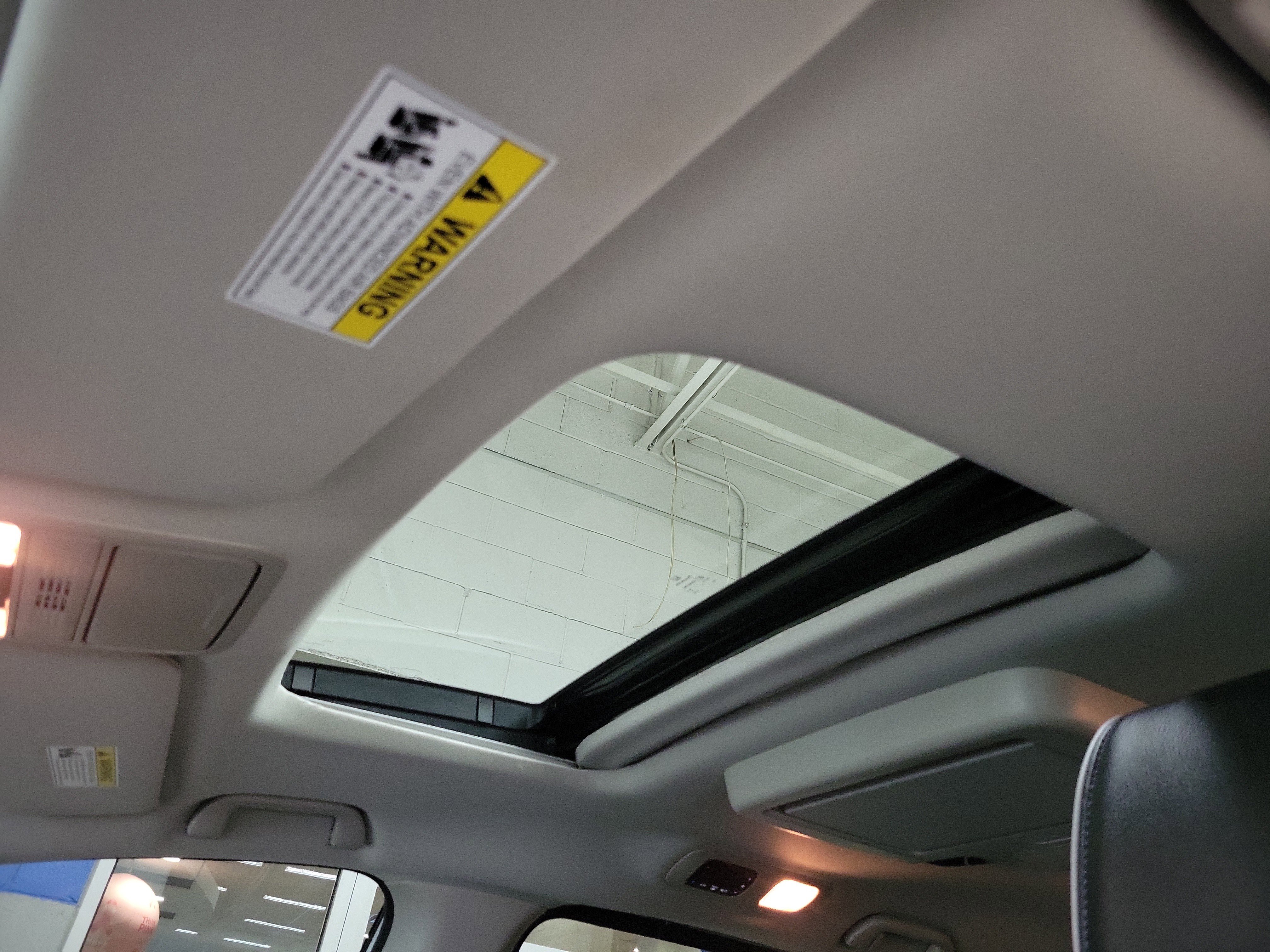 Certified 2025 Honda Odyssey Touring image 21