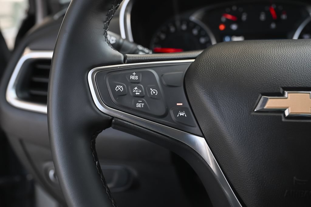 Used 2024 Chevrolet Equinox LT FWD image 25