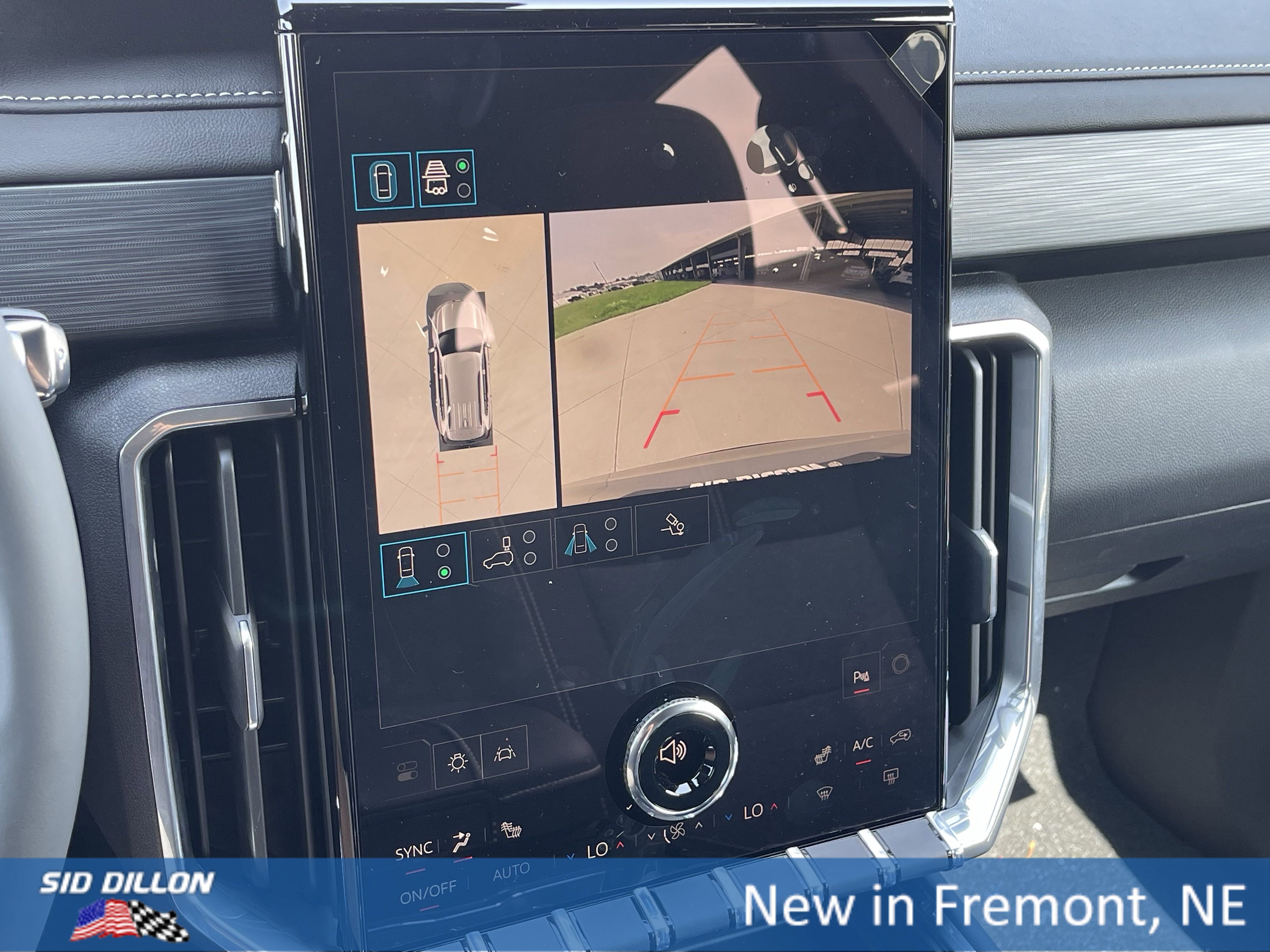 New 2026 GMC Acadia Elevation image 5