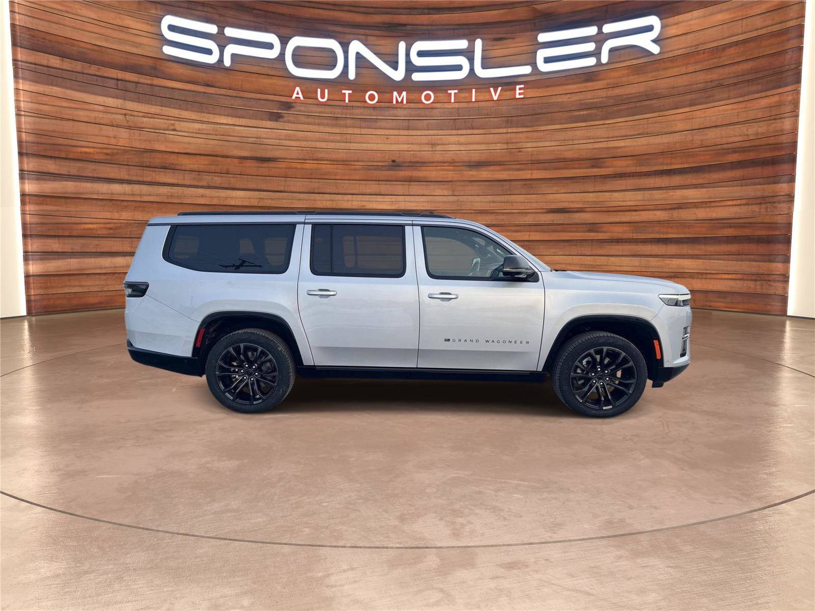 New 2026 Jeep Grand Wagoneer L Summit w/ Premium Group III image 7