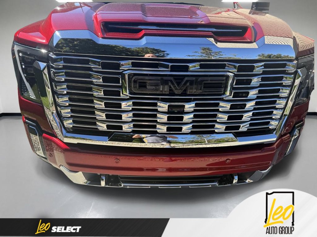Used 2024 GMC Sierra 2500 Denali w/ Denali Reserve Package AWD/4WD image 6