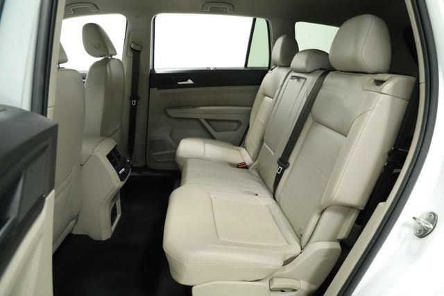 Used 2022 Volkswagen Atlas SE w/ Black Wheel Package FWD image 27