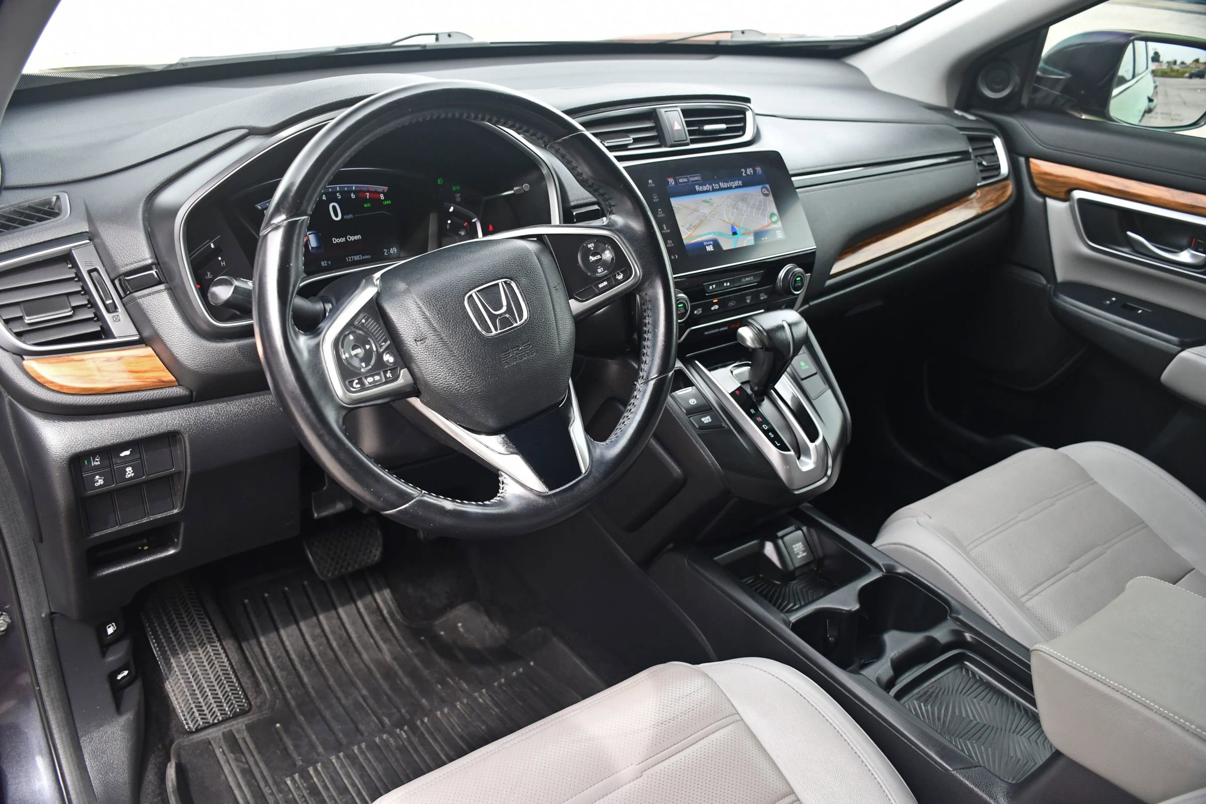 Used 2018 Honda CR-V Touring image 11