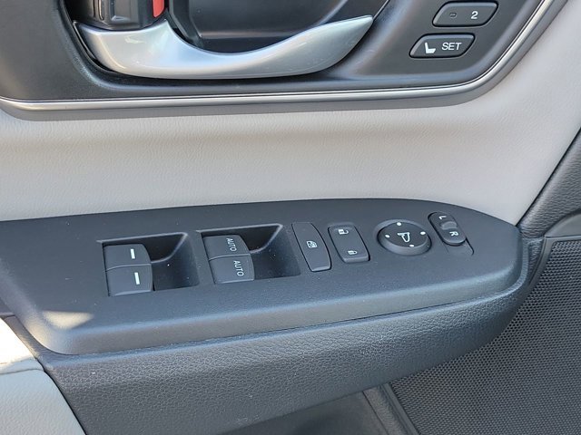 Used 2020 Honda CR-V EX-L image 30