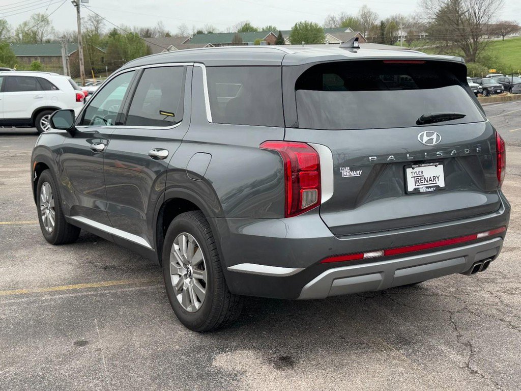 Used 2025 Hyundai Palisade SEL image 4