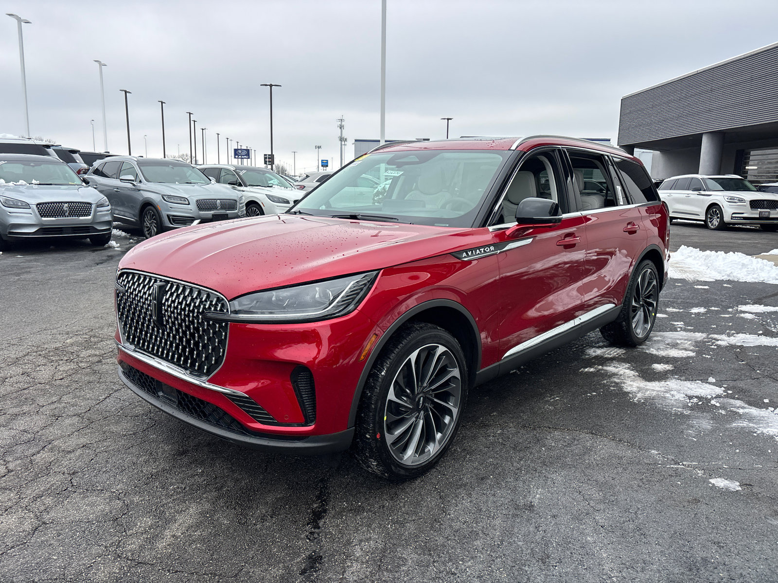 New 2026 Lincoln Aviator Reserve image 3